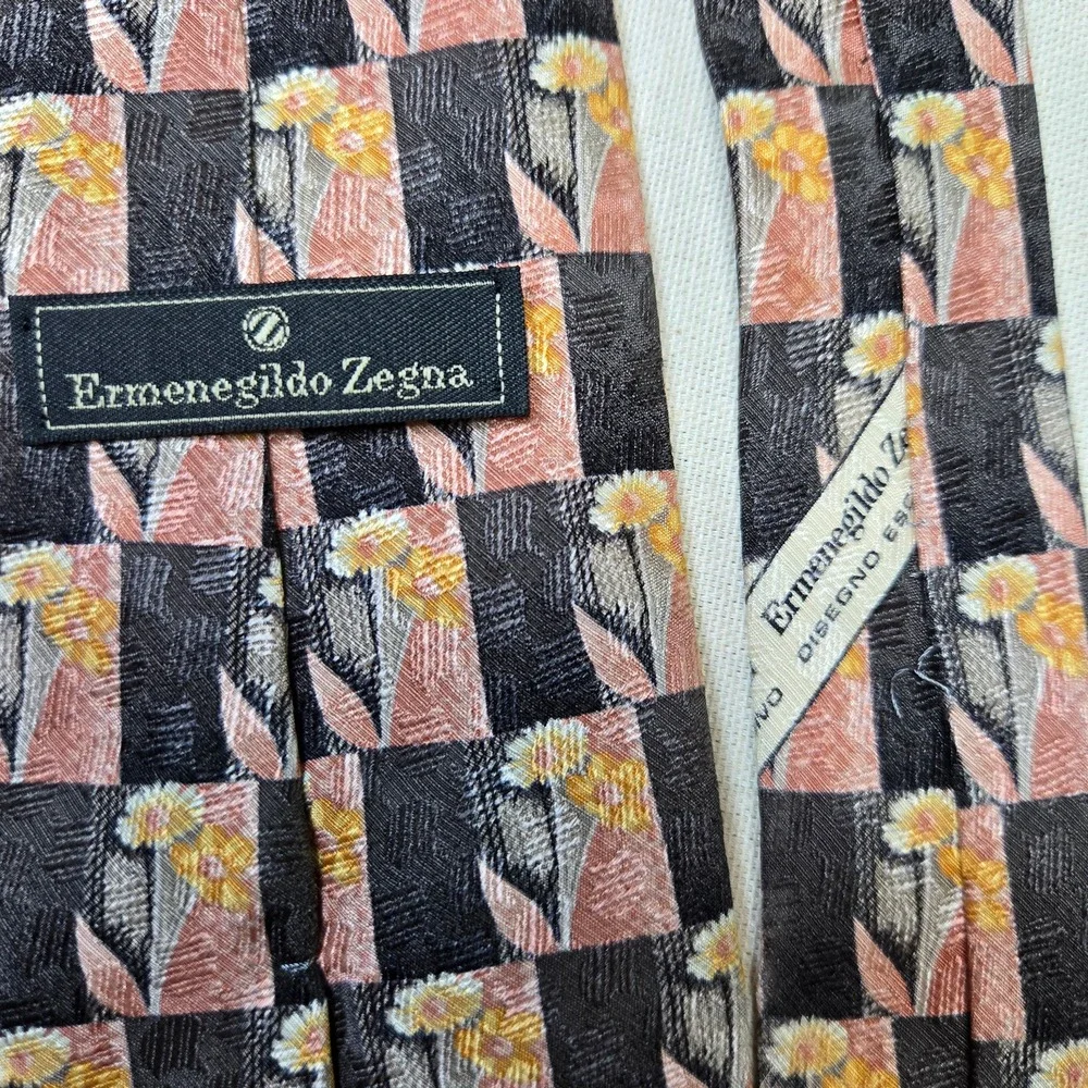 Ermenegildo Zegna Vintage 1990s Silk Tie‎ Checkered Floral Made Italy Designer